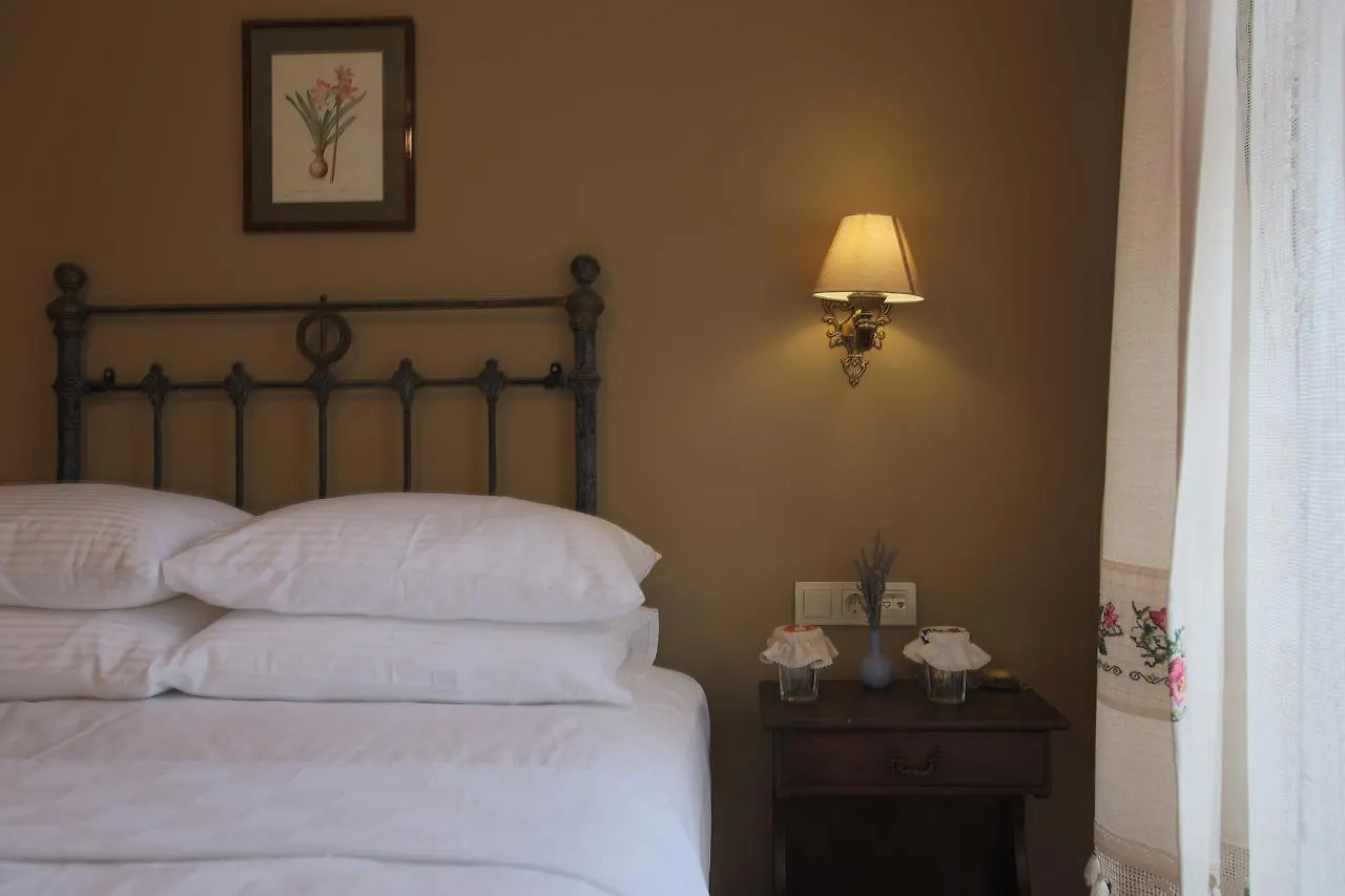 Podemos Otel Ayvalik 0*,
