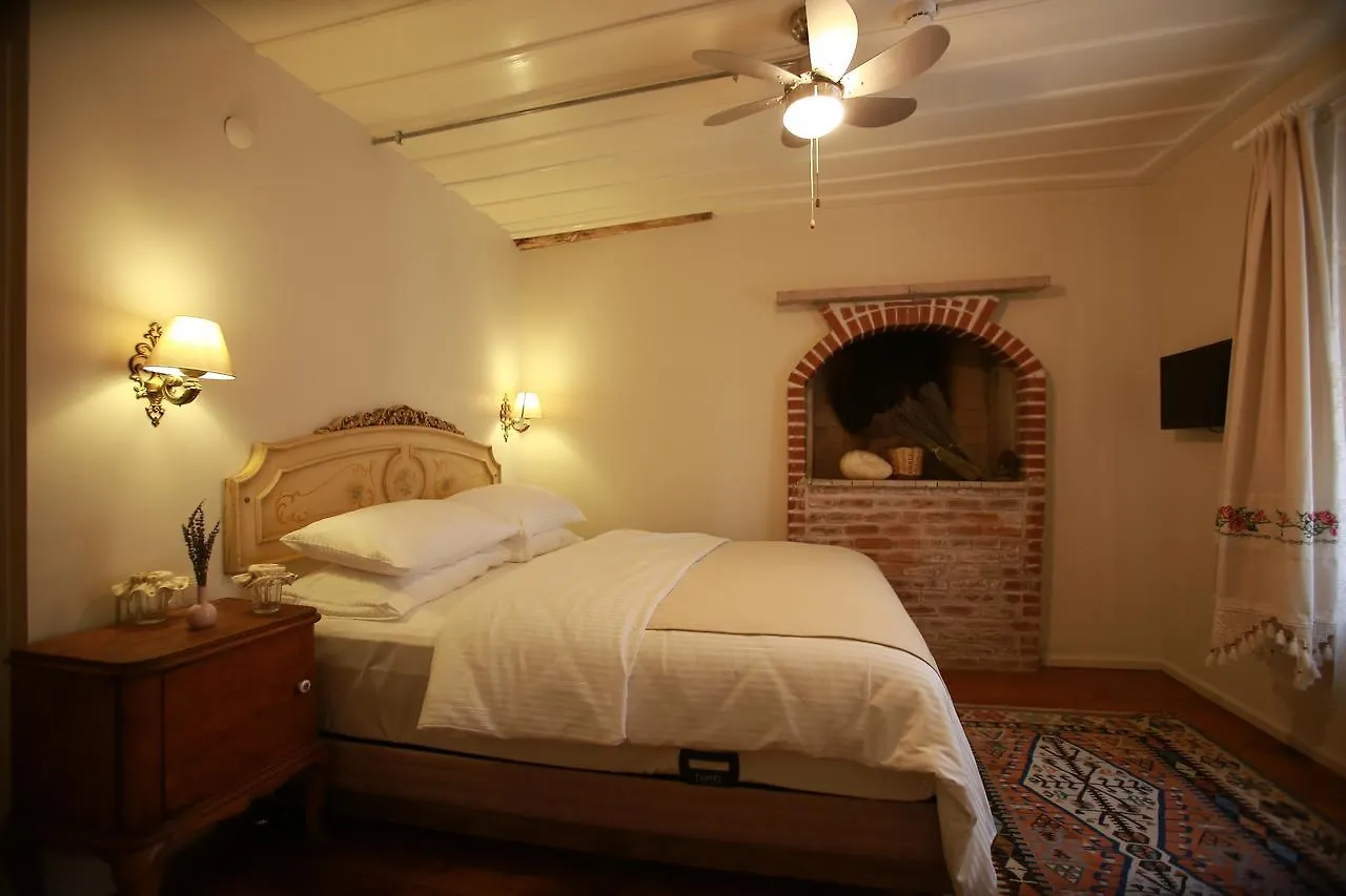 Podemos Otel Ayvalik